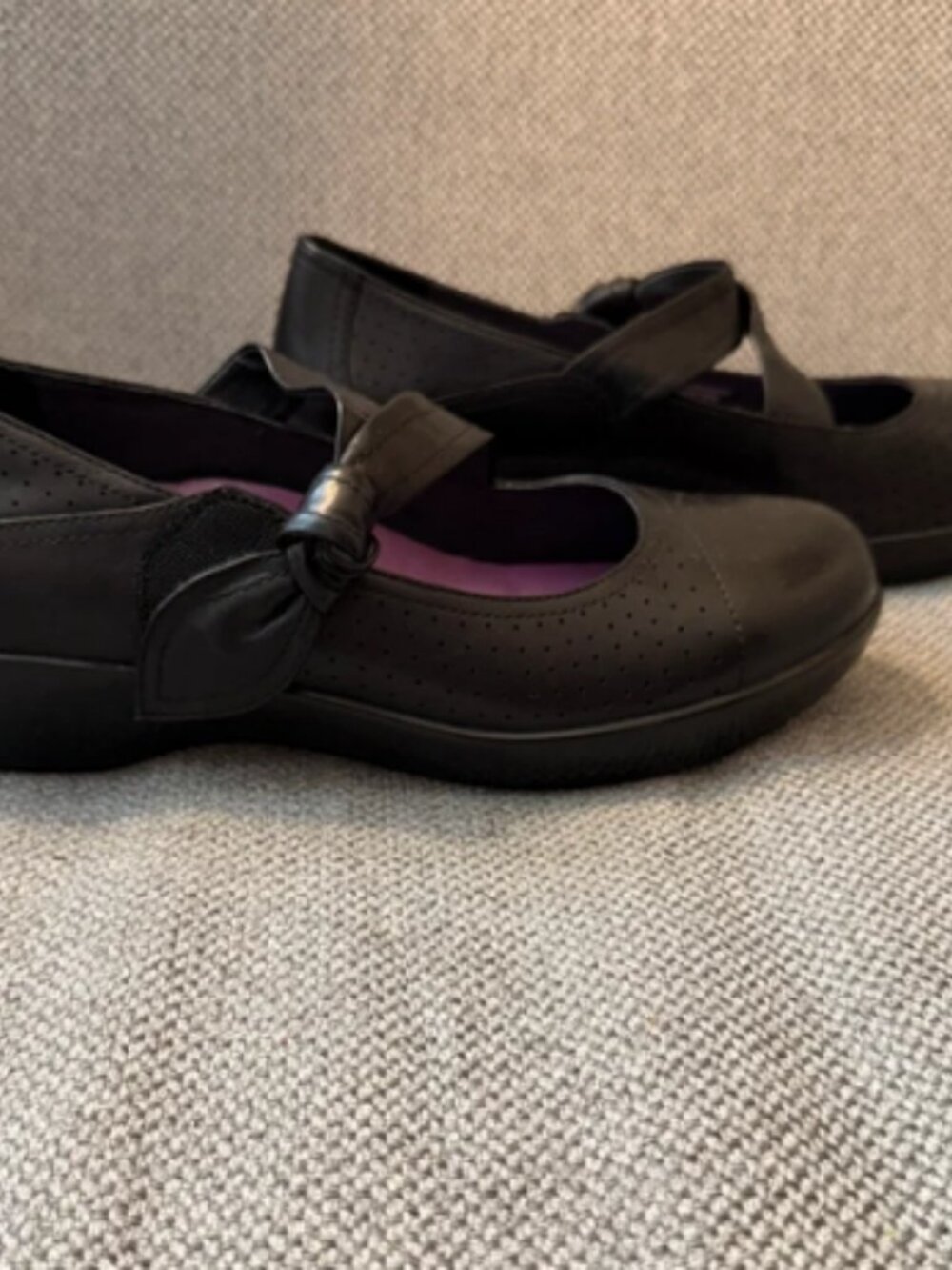 Dansko Deidra Mary Jane flats with perforated details sz 38 - Picture 4 of 5